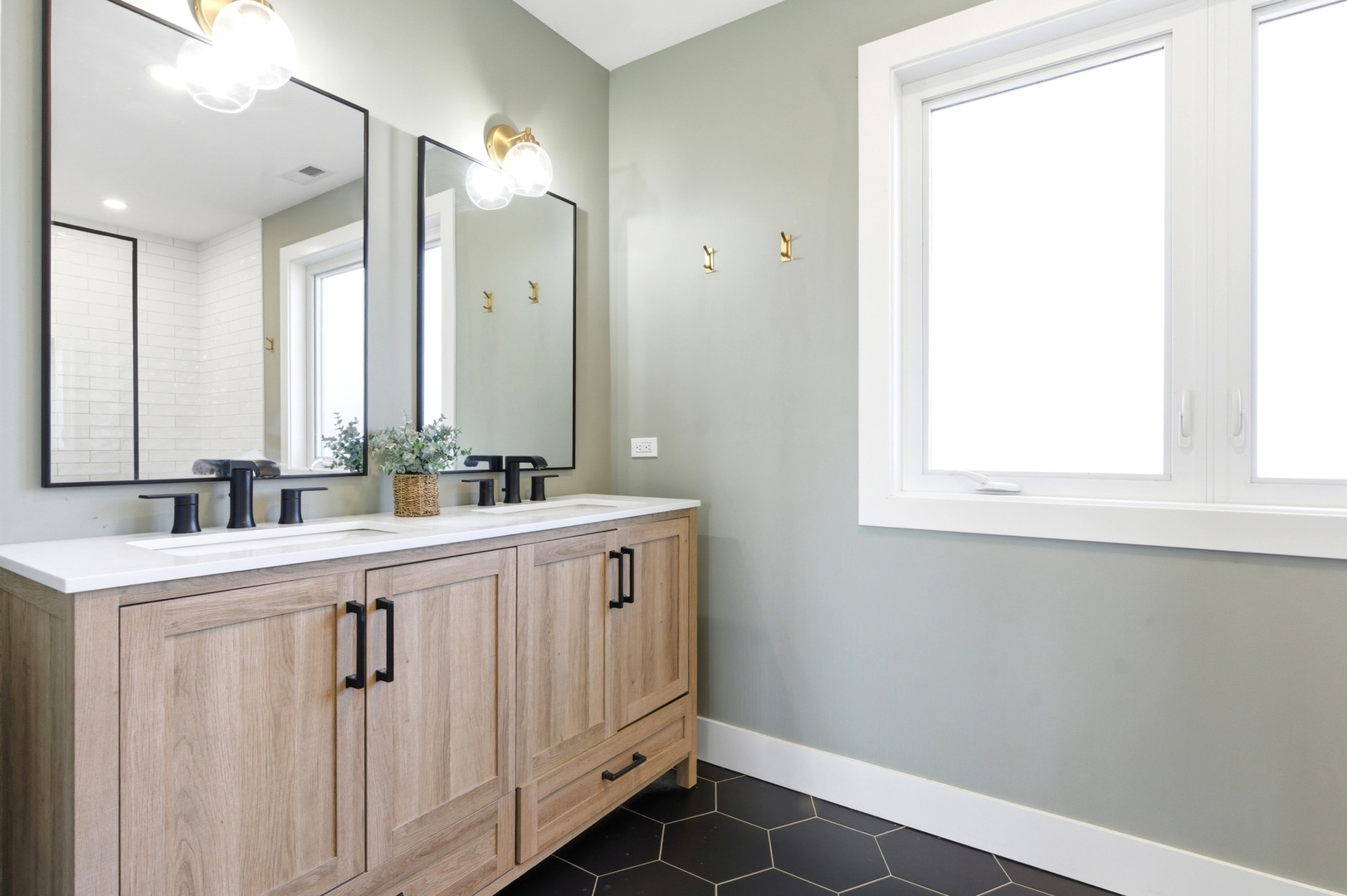 334 Huntington Lane Elmhurst, IL 60126 - Photo 15 of 32