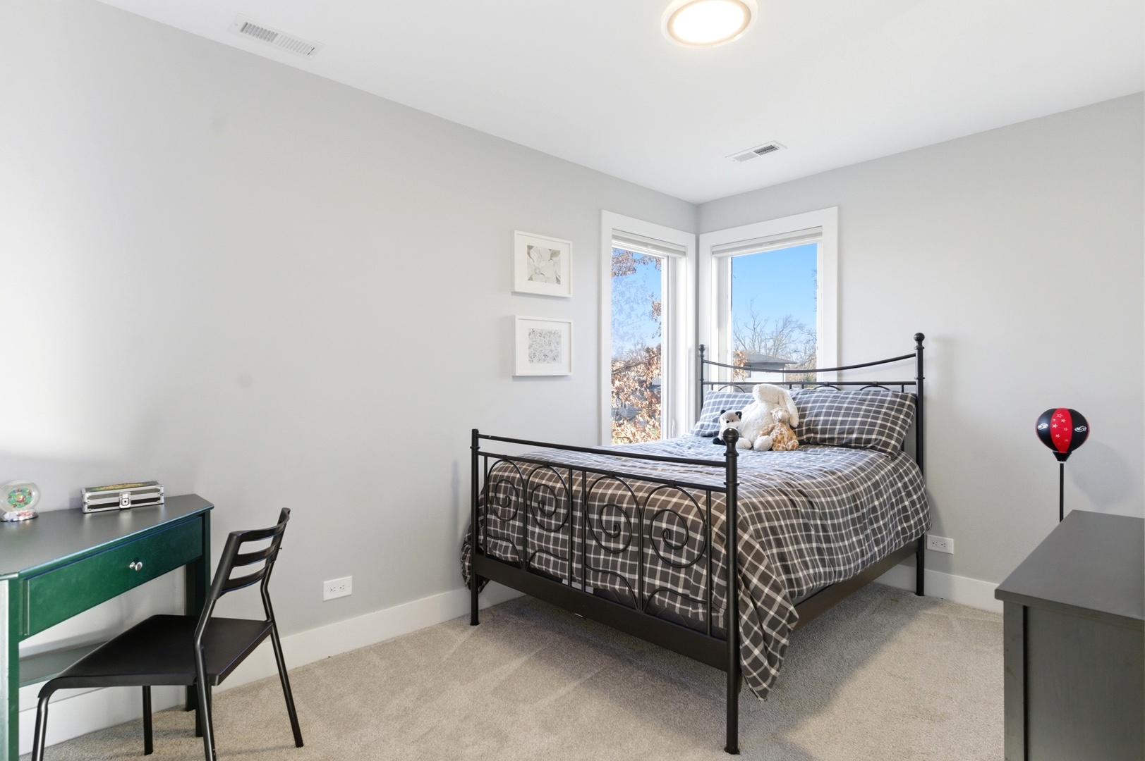 334 Huntington Lane Elmhurst, IL 60126 - Photo 17 of 32