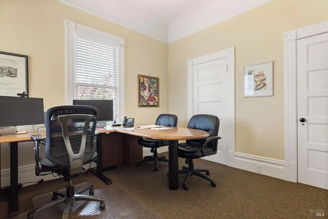 $825,000 | 531 East Washington Street, Petaluma, CA 94952