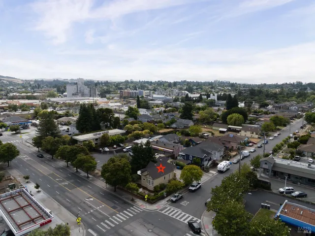 $775,000 | 531 East Washington Street, Petaluma, CA 94952