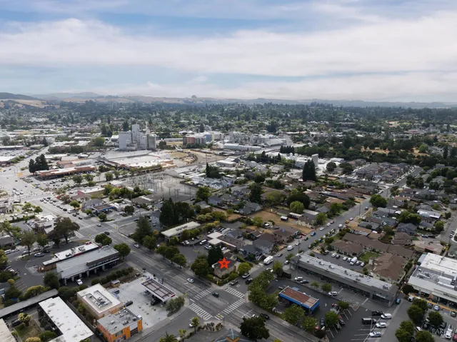 $775,000 | 531 East Washington Street, Petaluma, CA 94952