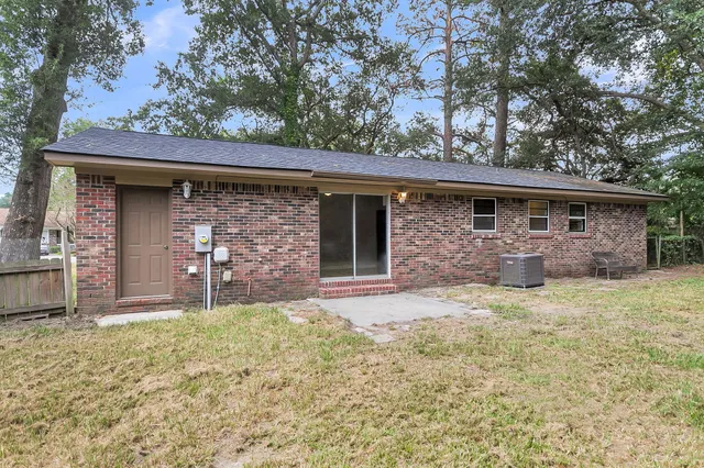 $290,000 | 13 Rumson Road, Goose Creek, SC 29445