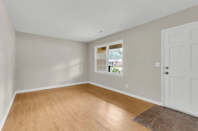 $290,000 | 13 Rumson Road, Goose Creek, SC 29445