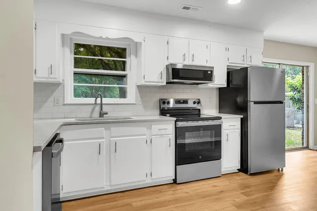 $290,000 | 13 Rumson Road, Goose Creek, SC 29445