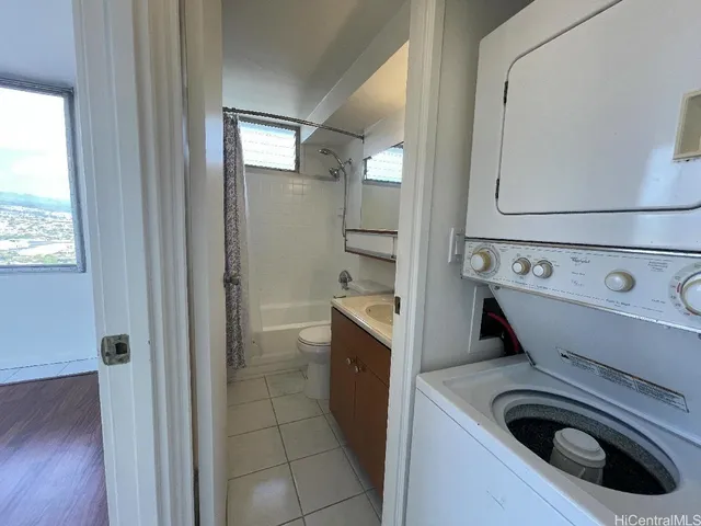 $1,995 | 1060 Kamehameha Highway, Unit 3306B, Pearl City, HI 96782