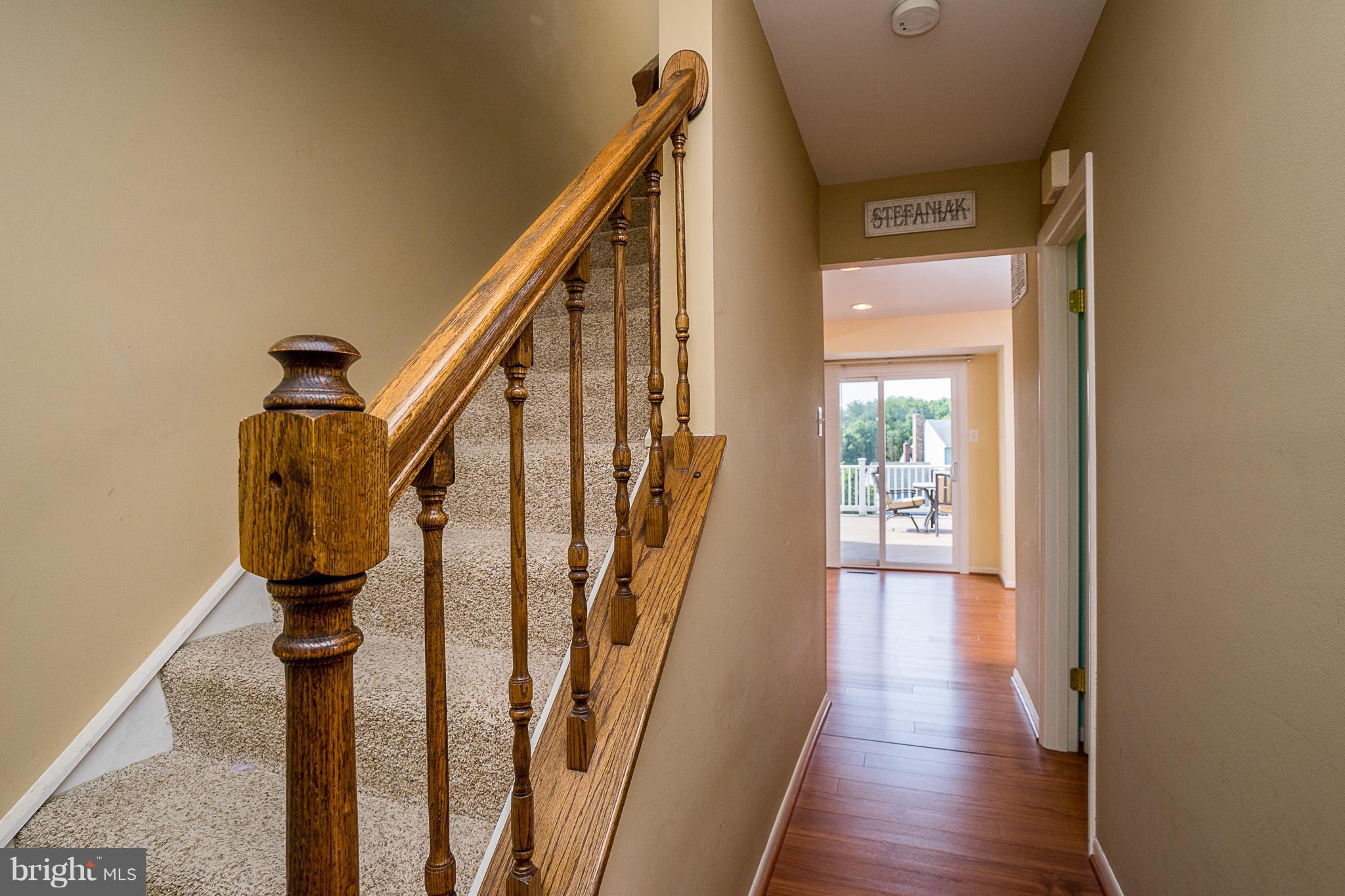3425 Northwind Road Baltimore, MD 21234 - Photo 3 of 30 Exterior (General) - Foyer