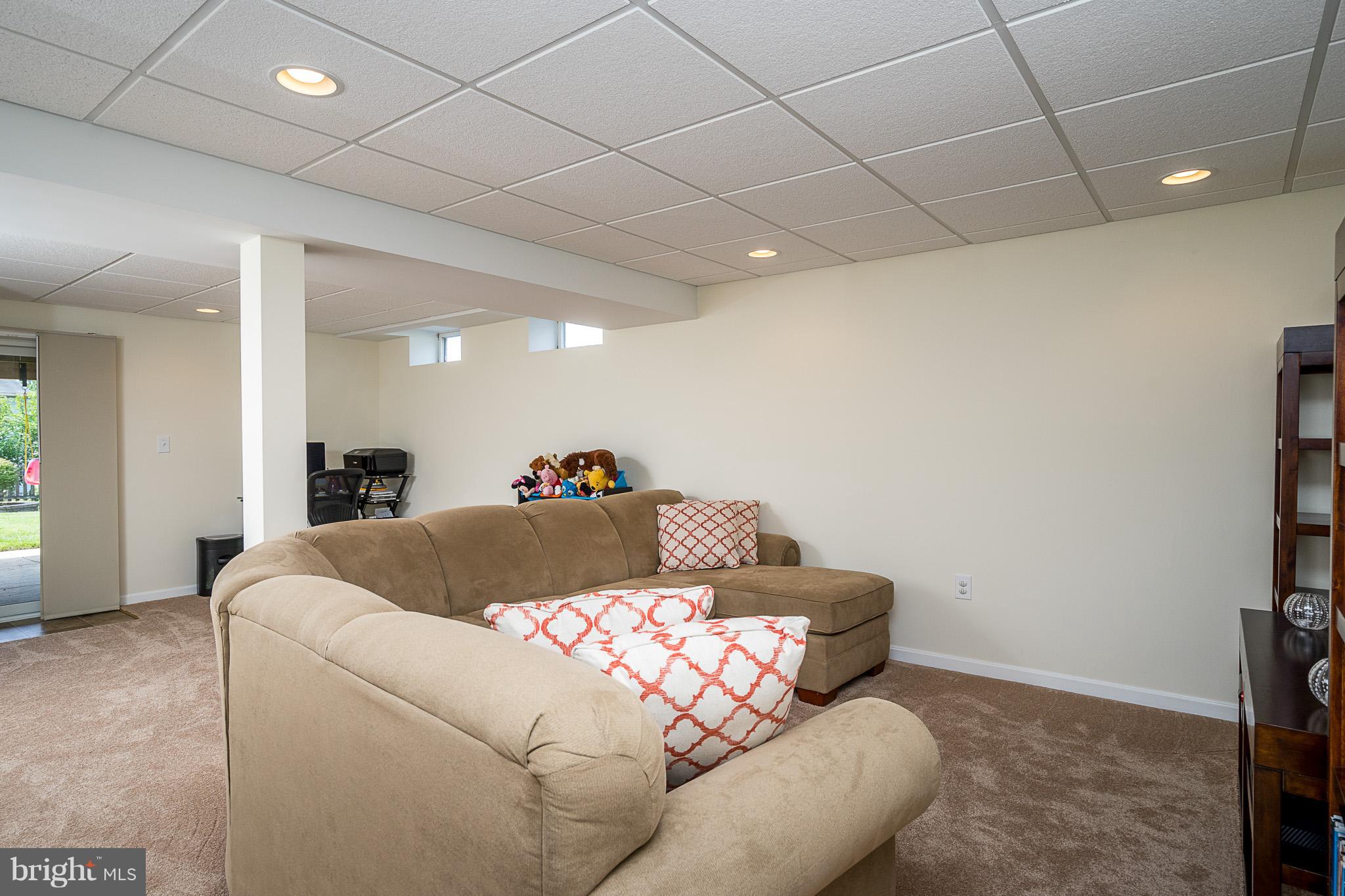 3425 Northwind Road Baltimore, MD 21234 - Photo 21 of 30 Family Room