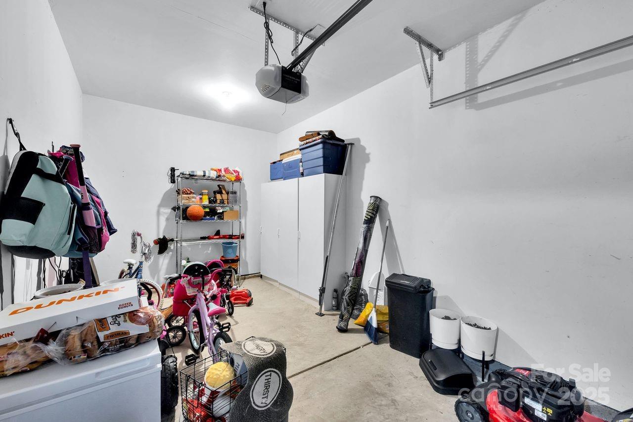 431 Battery Circle Lake Wylie, SC 29710 - Photo 28 of 33