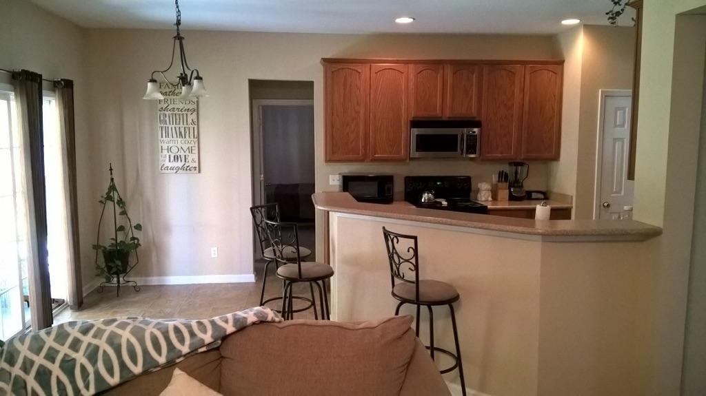 7478 Hawks Circle Hanahan, SC 29410 - Photo 2 of 10 FOTC9DA