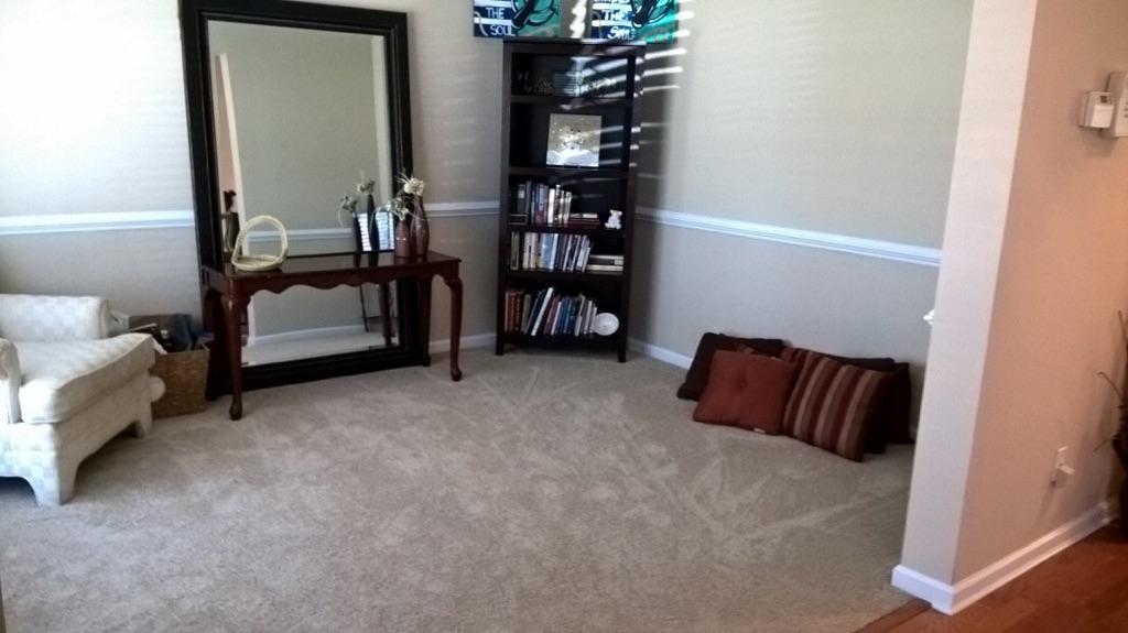 7478 Hawks Circle Hanahan, SC 29410 - Photo 9 of 10 FOTF9F5