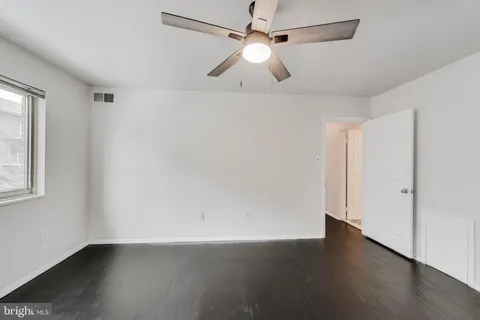 $245,000 | 7054 Eastern Avenue Northwest, Unit 204, Washington, DC 20012