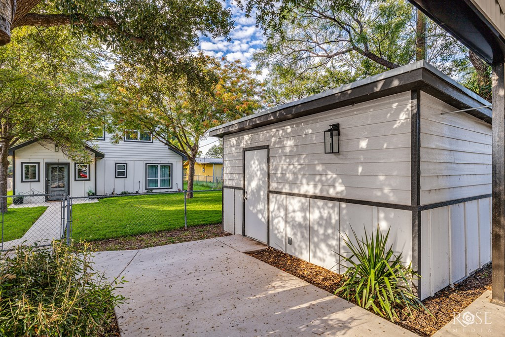 1706 Shad Road San Angelo, TX 76904 - Photo 4 of 36 Photo 4
