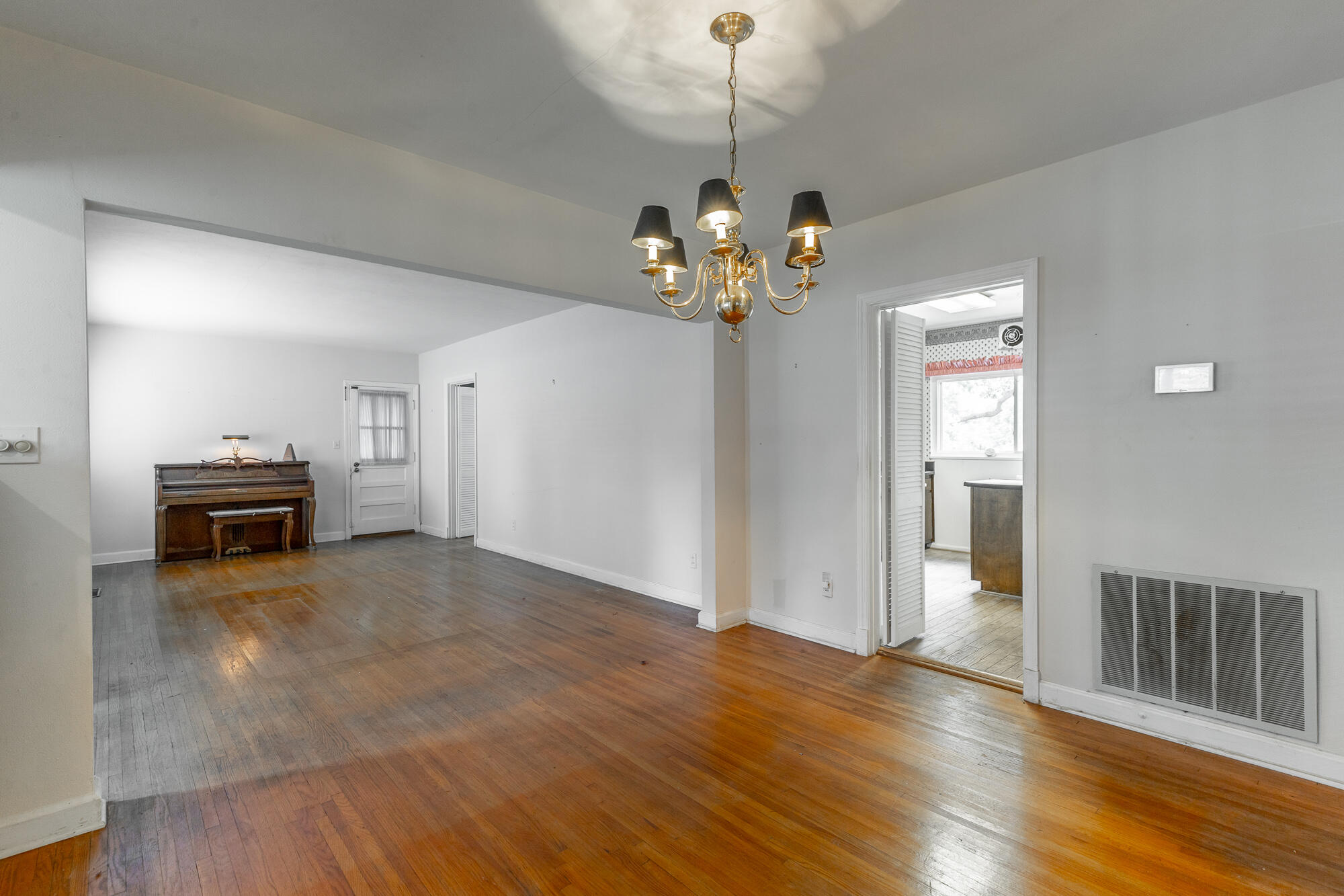 837 Linden Hall Road Chattanooga, TN 37415 - Photo 10 of 72 837 Linden Hall Road HD-10