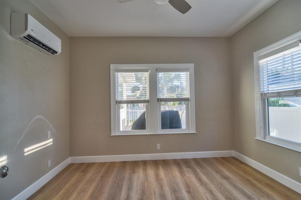 15565 Gulf Boulevard Redington Beach, FL 33708 - Photo 3 of 53