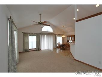 5007 Castlegate Lane Godfrey, IL 62035 - Photo 3 of 12 Gallery Image 3