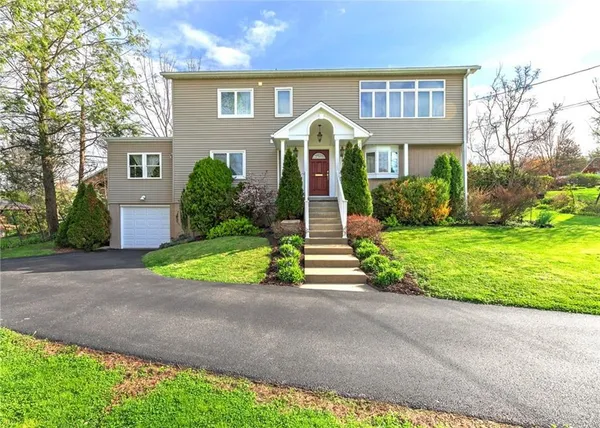 $389,900 | 1829 Melrose Avenue, Irwin, PA 15642