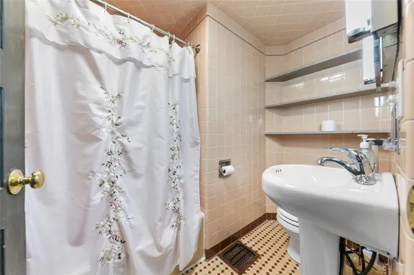 $389,900 | 1829 Melrose Avenue, Irwin, PA 15642