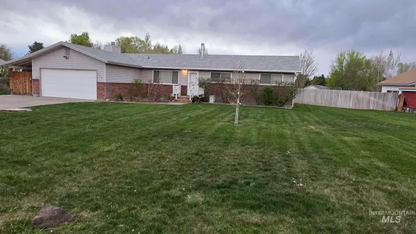 $349,000 | 240 Northwest Wilson Circle, Mountain Home, ID 83647