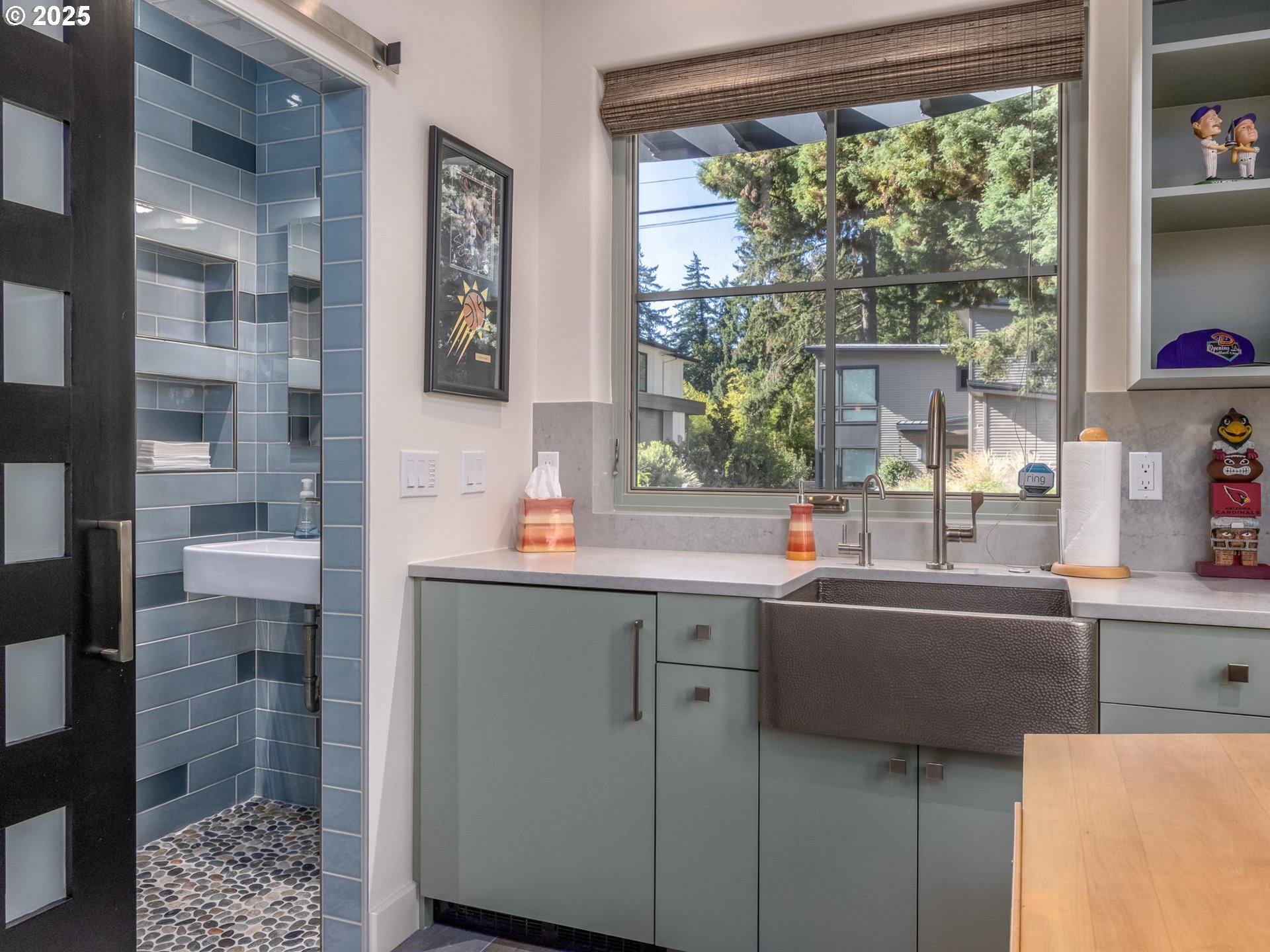 17210 Cedar Road Lake Oswego, OR 97034 - Photo 32 of 48 Gallery Image 32