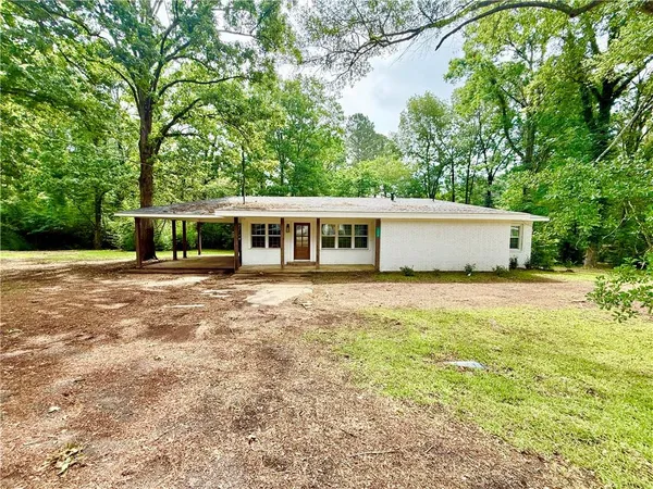 $185,000 | 1579 Nugent Street, Jena, LA 71342