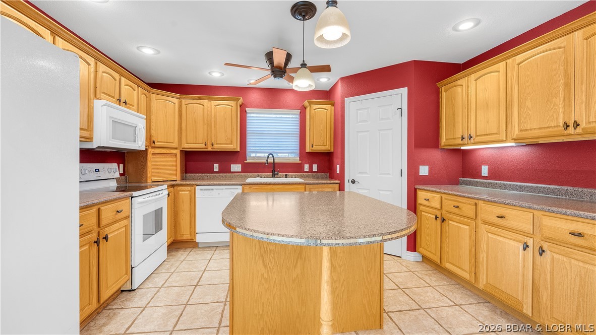 46 Watkins Road Camdenton, MO 65020 - Photo 13 of 60 Great size kitchen