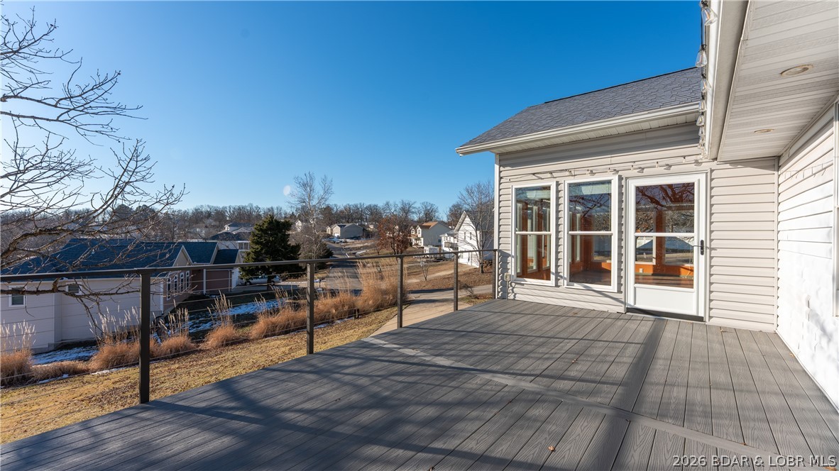 46 Watkins Road Camdenton, MO 65020 - Photo 22 of 60 Composite decking with aluminum & cable railing