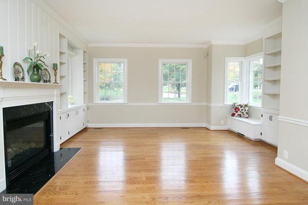 2331 Hidden Brook Road Finksburg, MD 21048 - Photo 8 of 22 Living Room