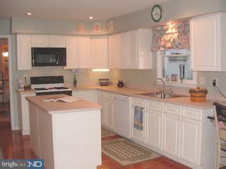2282 Warner Road Lansdale, PA 19446 - Photo 3 of 6 Gallery Image 3