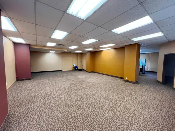 $1,995 | 605 Laurel Street, Unit UPPER LEVEL, Brainerd, MN 56401