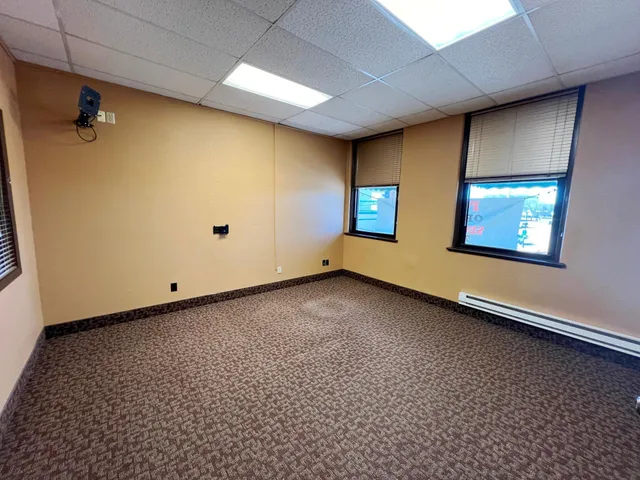 $1,995 | 605 Laurel Street, Unit UPPER LEVEL, Brainerd, MN 56401