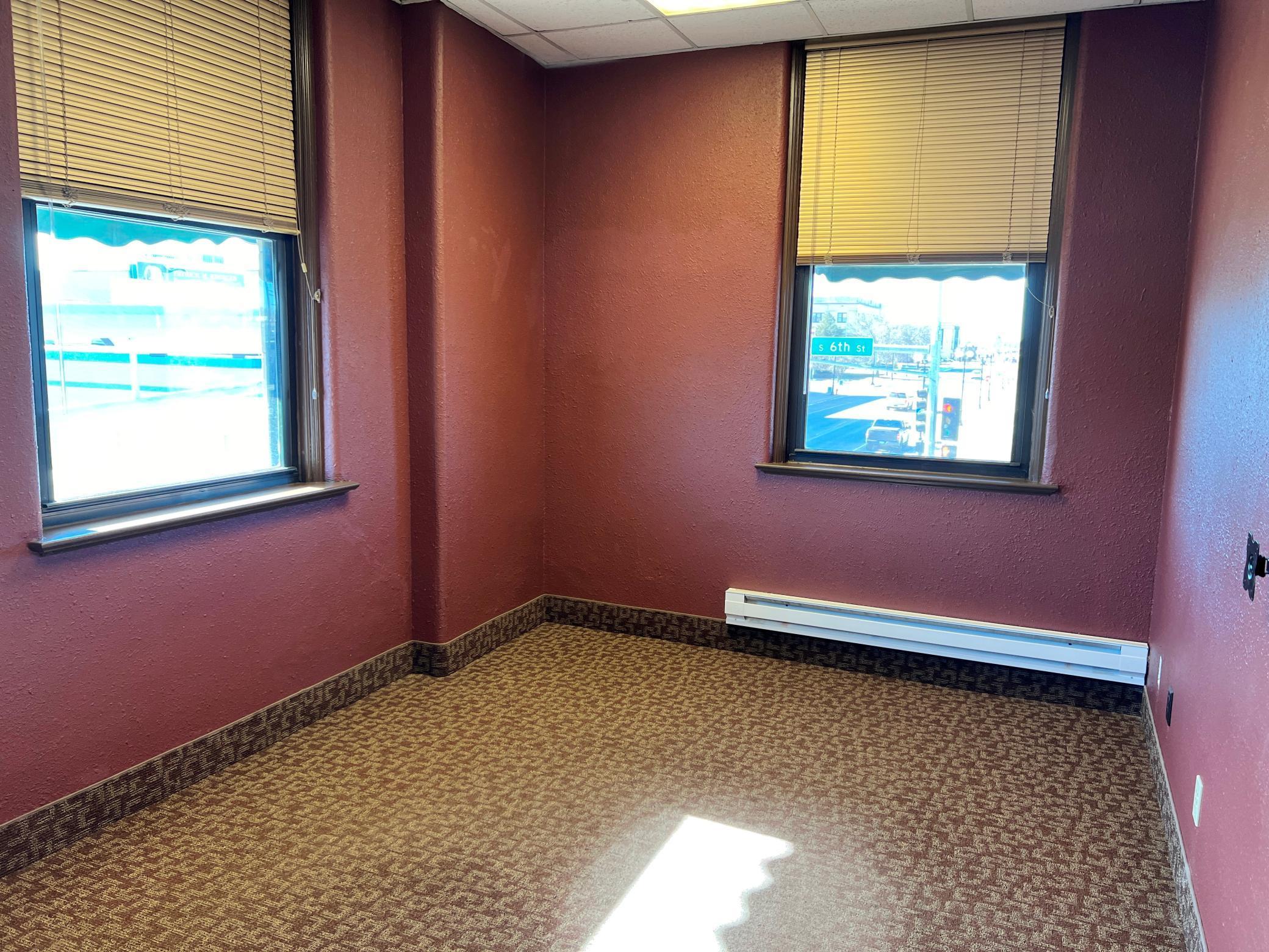 605 Laurel Street, Unit UPPER LEVEL Brainerd, MN 56401 - Photo 14 of 15