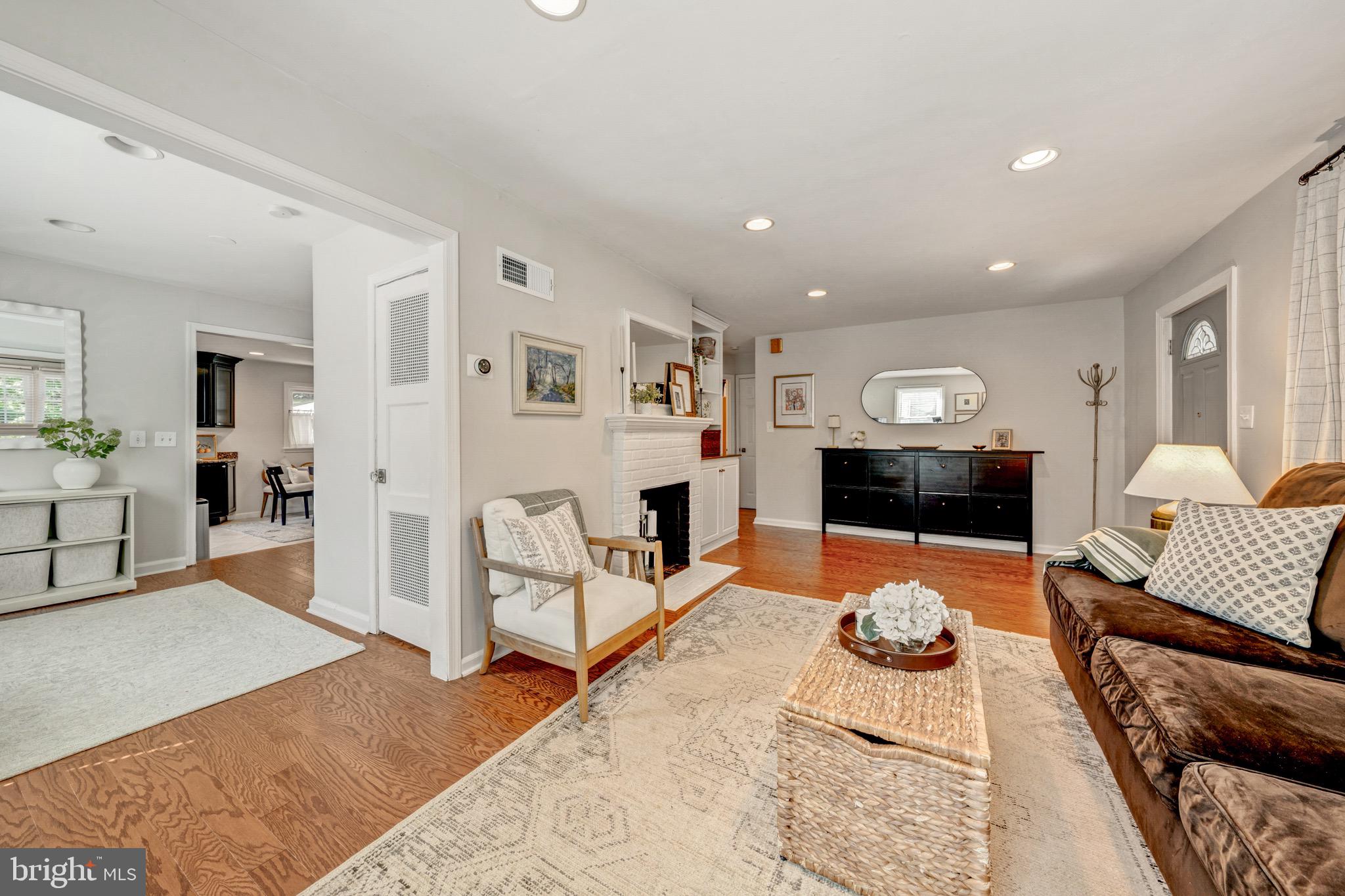 3144 Holloway Road Falls Church, VA 22042 - Photo 6 of 34