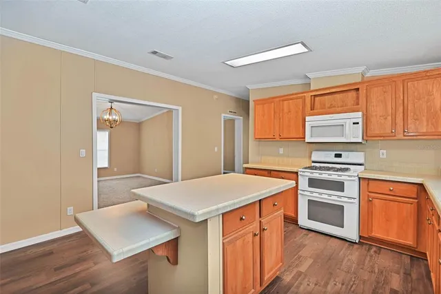 $319,500 | 18546 Northeast 5th Terrace Road, Citra, FL 32113