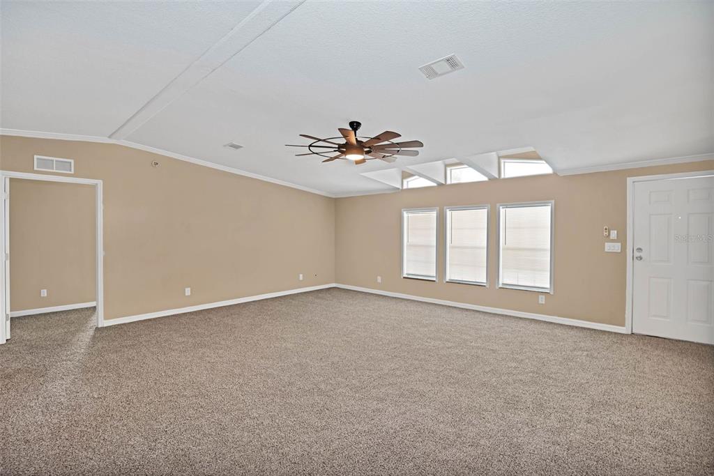 18546 Northeast 5th Terrace Road Citra, FL 32113 - Photo 7 of 30