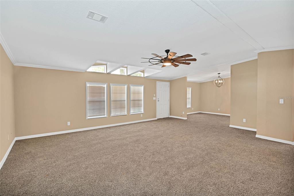18546 Northeast 5th Terrace Road Citra, FL 32113 - Photo 9 of 30