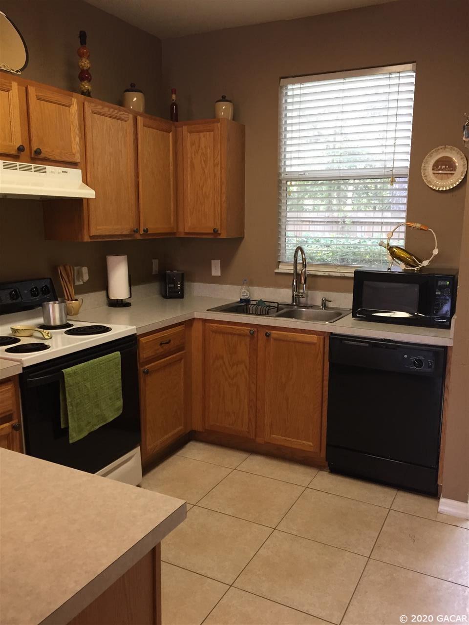 3901 Southwest 20th Avenue, Unit 505 Gainesville, FL 32607 - Photo 17 of 26 Gallery Image 17