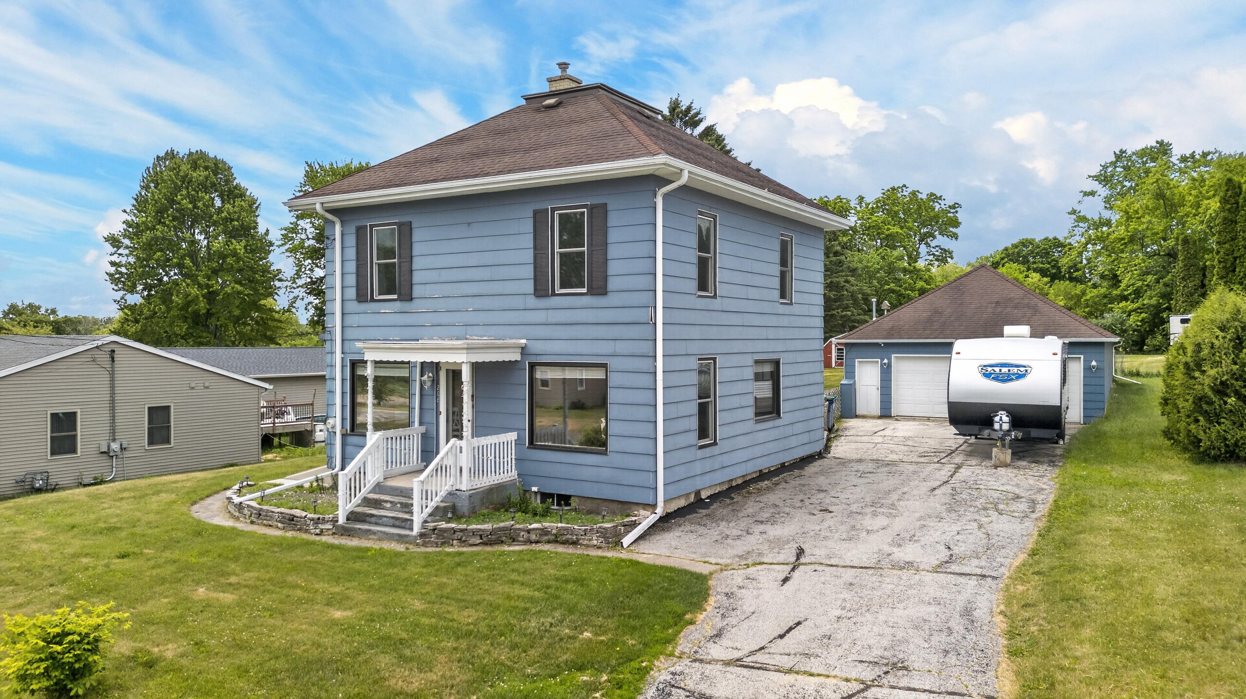 206 Lake St Cascade