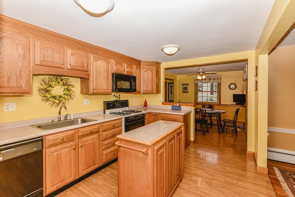 26 Cranmore Road Norwood, MA 02062 - Photo 11 of 41 Gallery Image 11