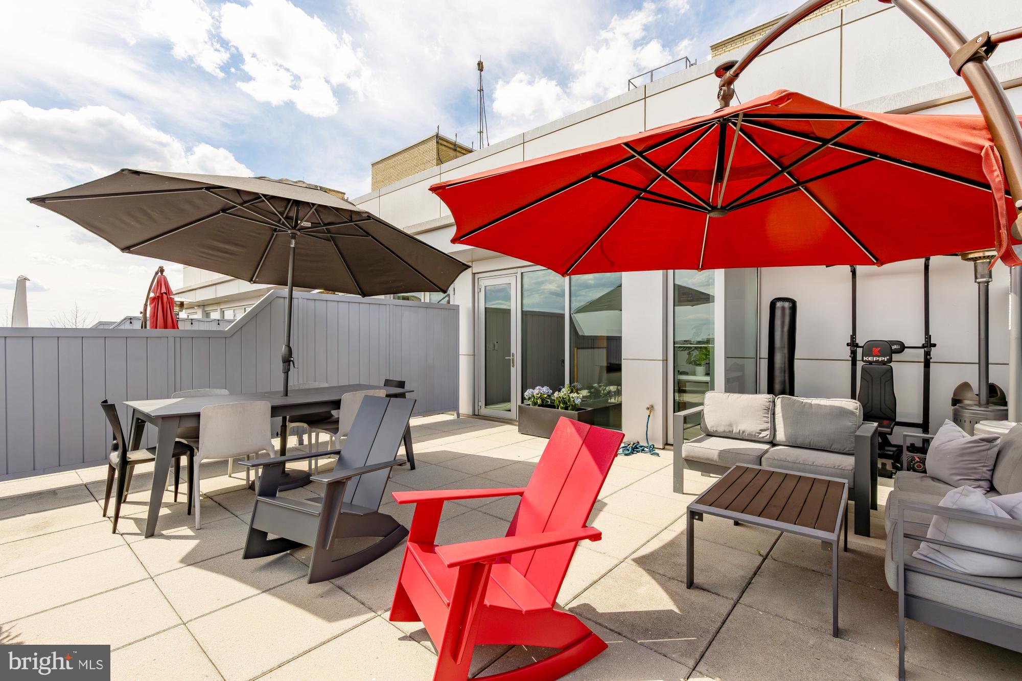 1401 R Street Northwest, Unit PH3 Washington, DC 20009 - Photo 4 of 37