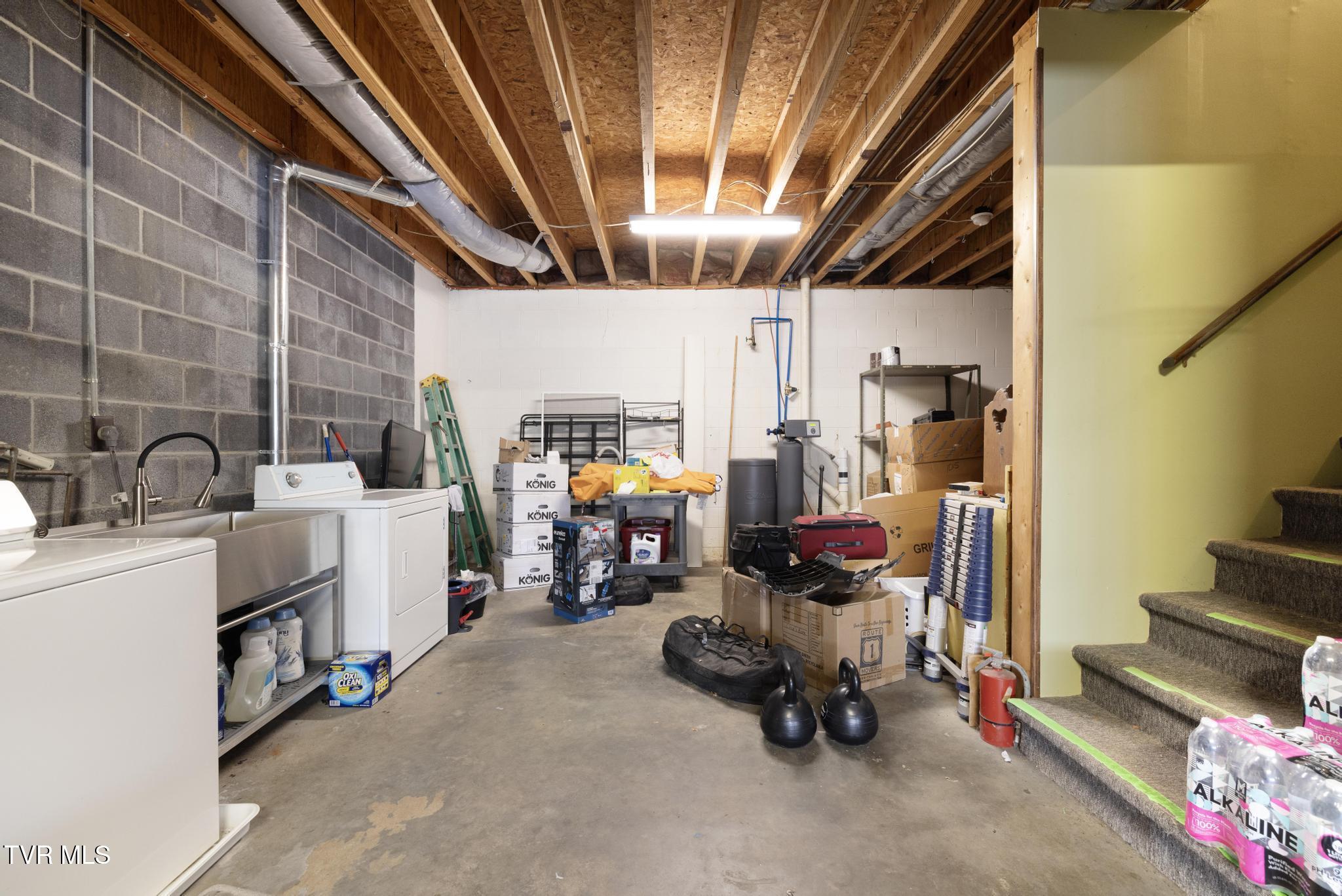 112 Barberry Road, Unit 40 Johnson City, TN 37604 - Photo 29 of 35 Unfinished basement