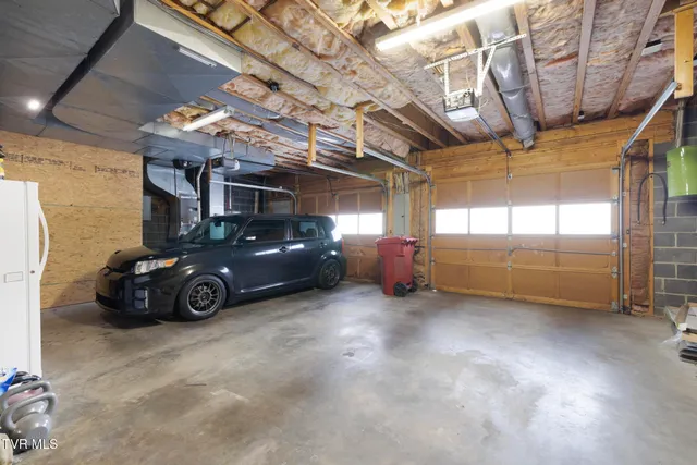 $449,800 | 112 Barberry Road, Unit 40, Johnson City, TN 37604