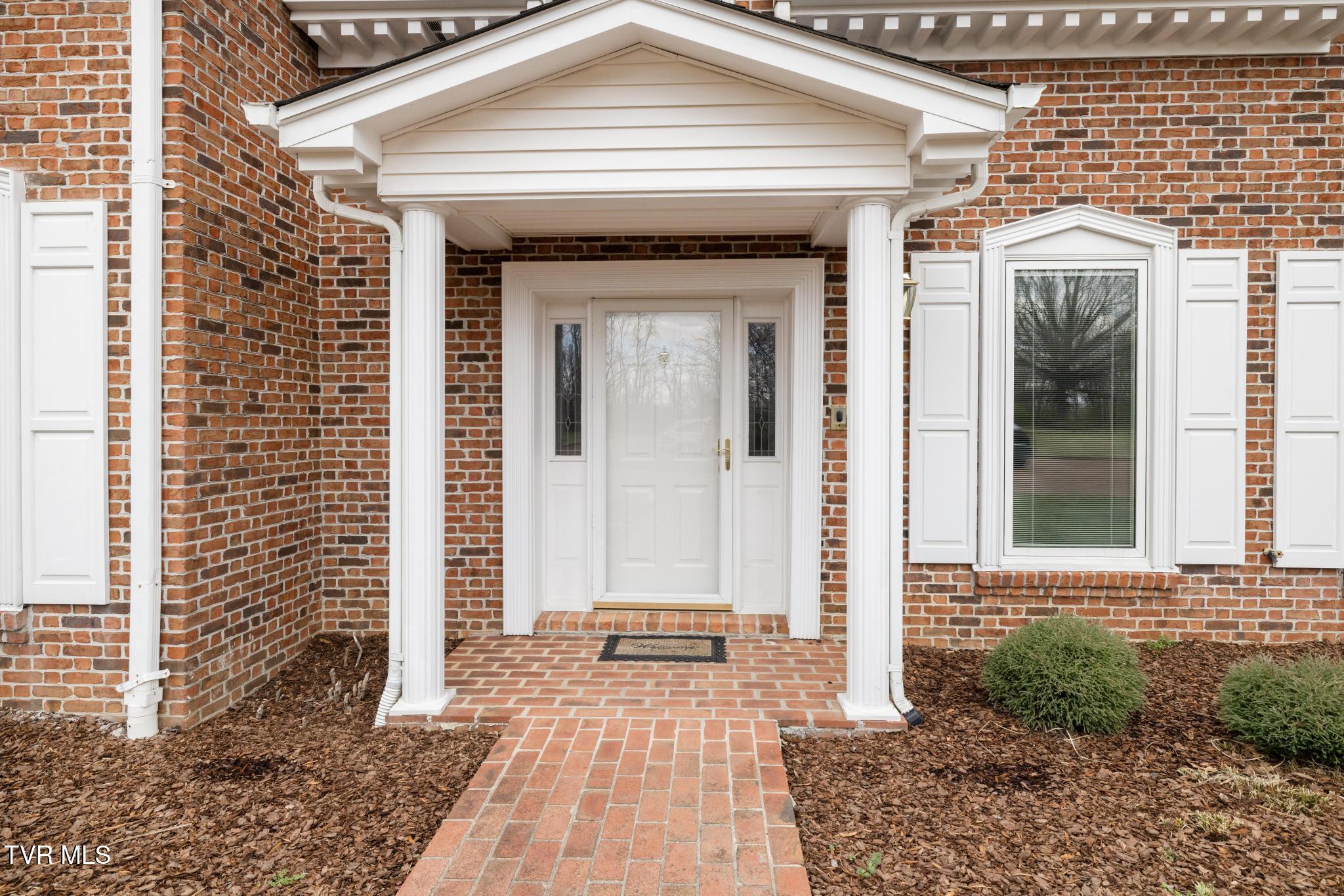 112 Barberry Road, Unit 40 Johnson City, TN 37604 - Photo 3 of 35 Exterior entrance