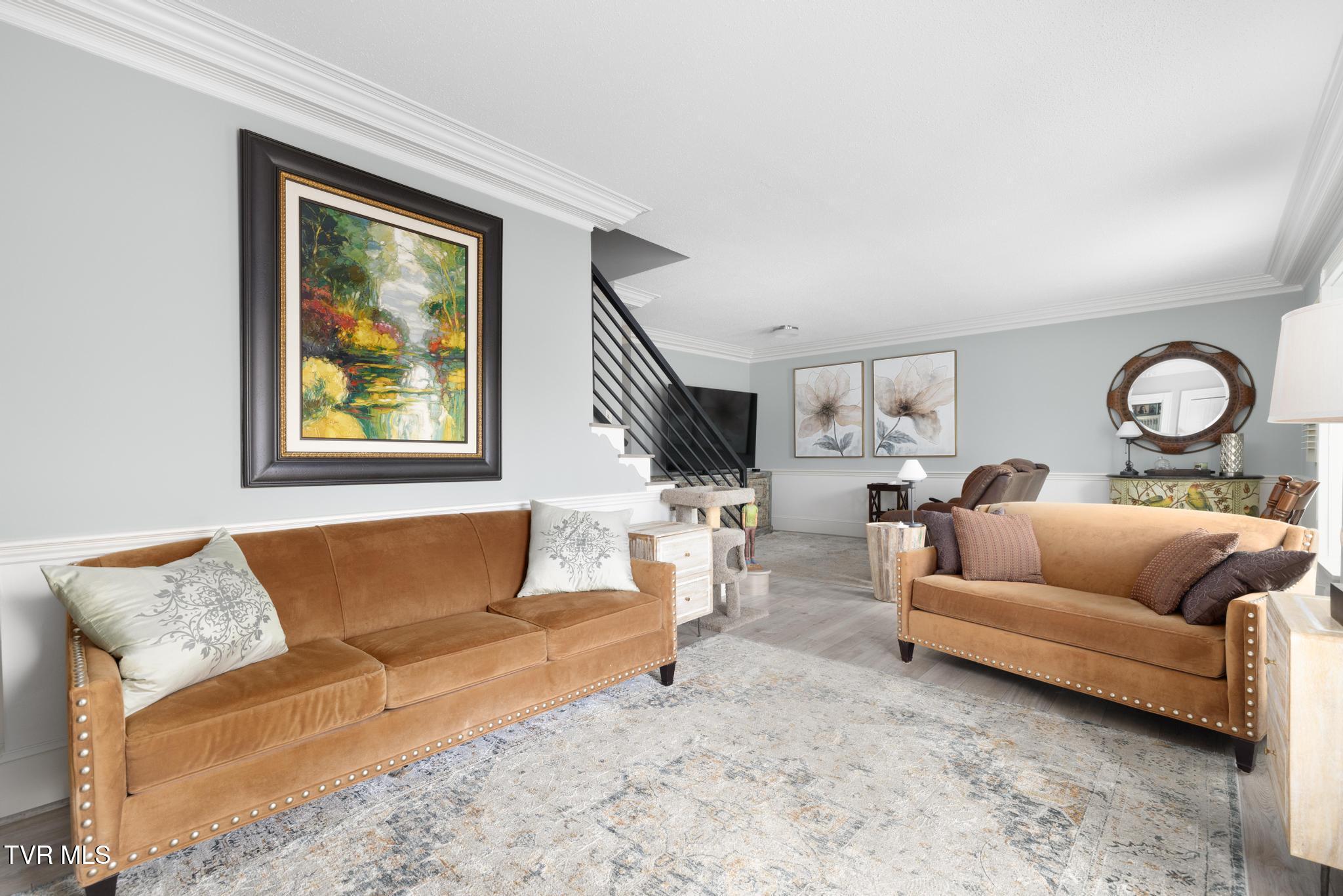 112 Barberry Road, Unit 40 Johnson City, TN 37604 - Photo 4 of 35 Living room