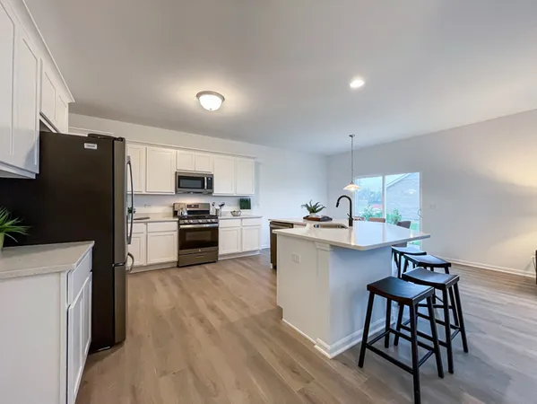 $399,900 | 1558 Glenbrooke Lane, New Lenox, IL 60451