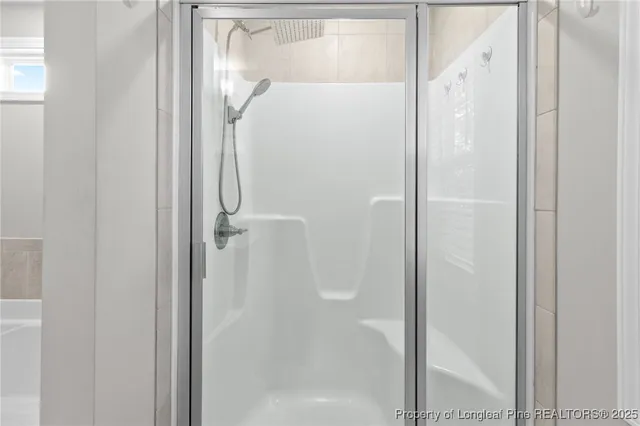 $2,300 | 101 East 6th Avenue, Raeford, NC 28376