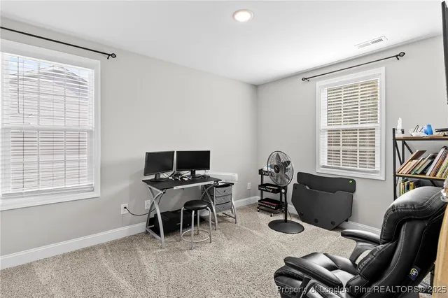 $2,300 | 101 East 6th Avenue, Raeford, NC 28376