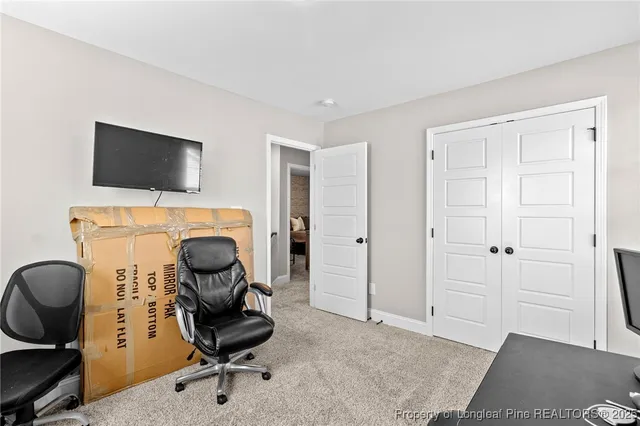 $2,300 | 101 East 6th Avenue, Raeford, NC 28376