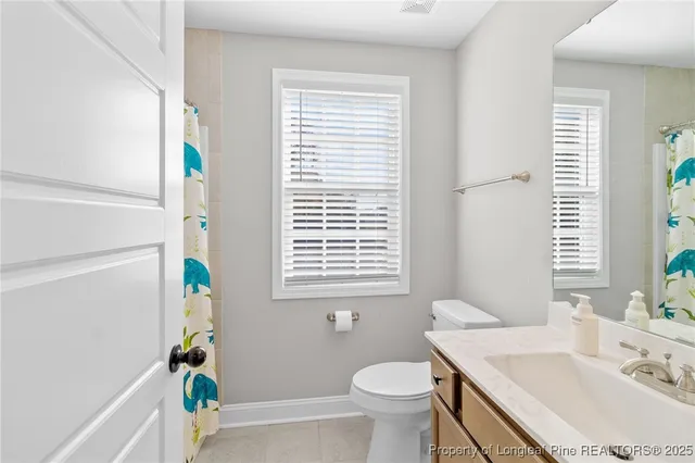 $2,300 | 101 East 6th Avenue, Raeford, NC 28376