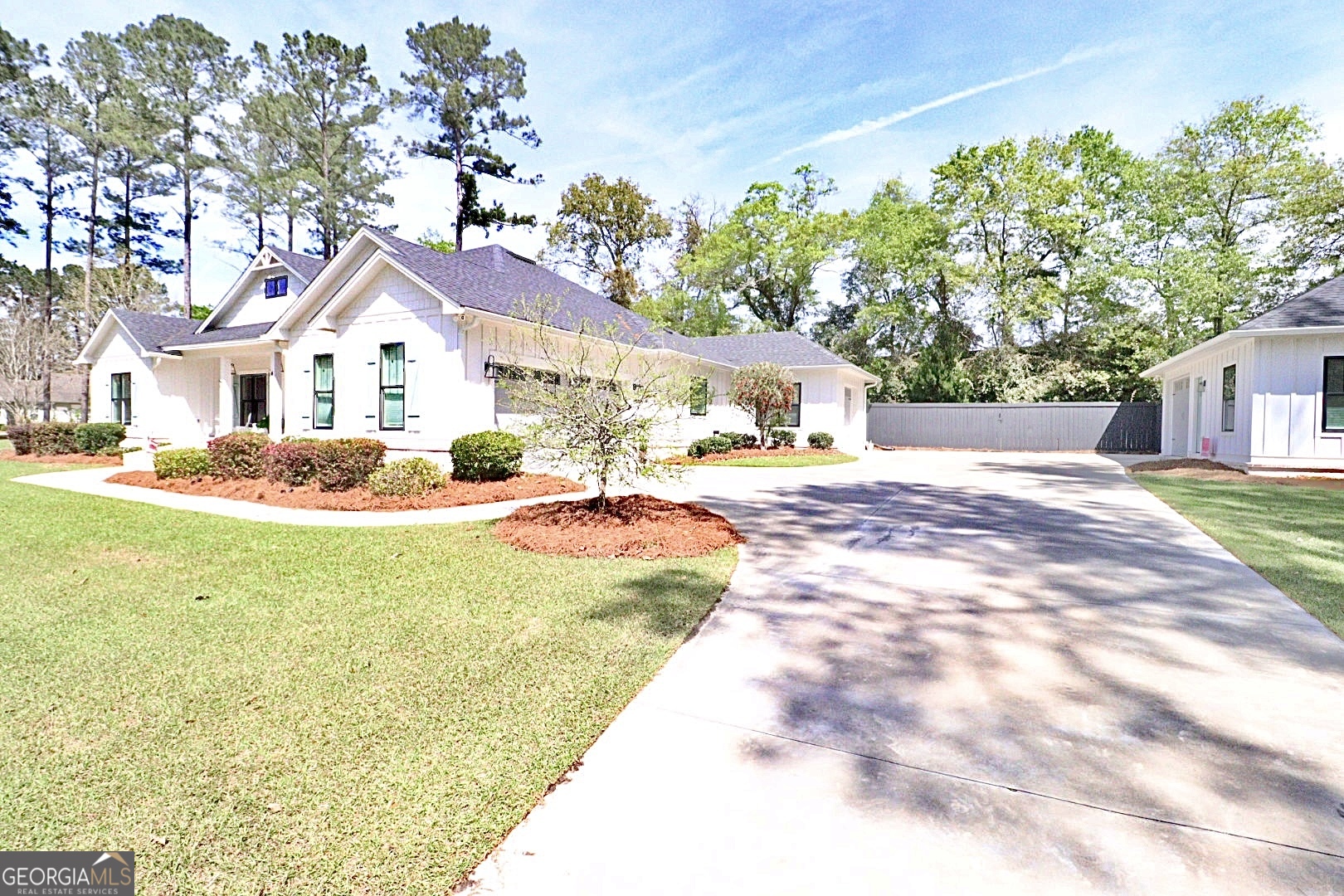 4271 Tillman Bluff Road Valdosta, GA 31602 - Photo 8 of 101