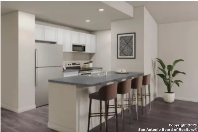 $211,100 | 701 Cadena Loop, Kenedy, TX 78119